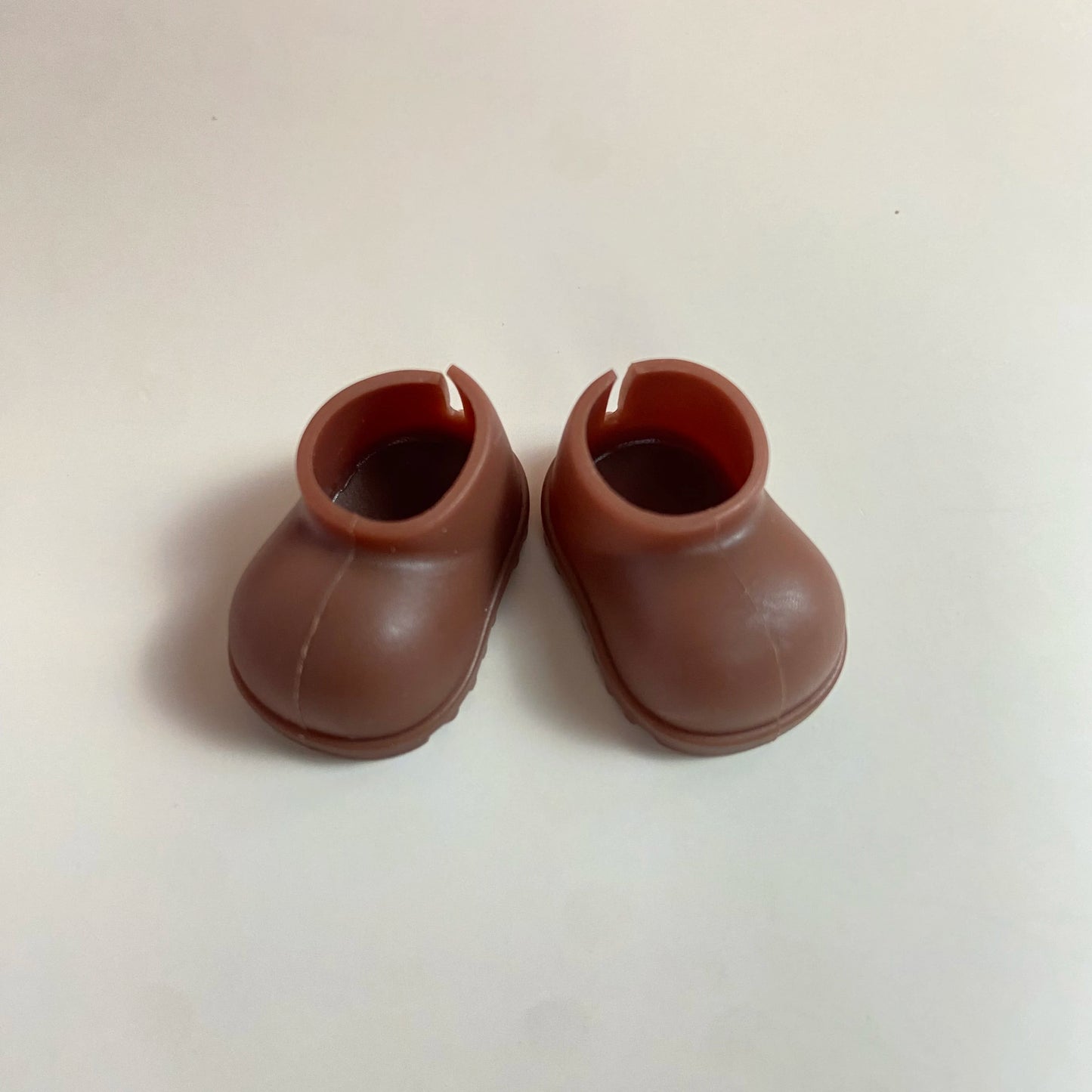 K-pop Inspired Outfit with Accessories – Fits Plush & Vinyl Figures